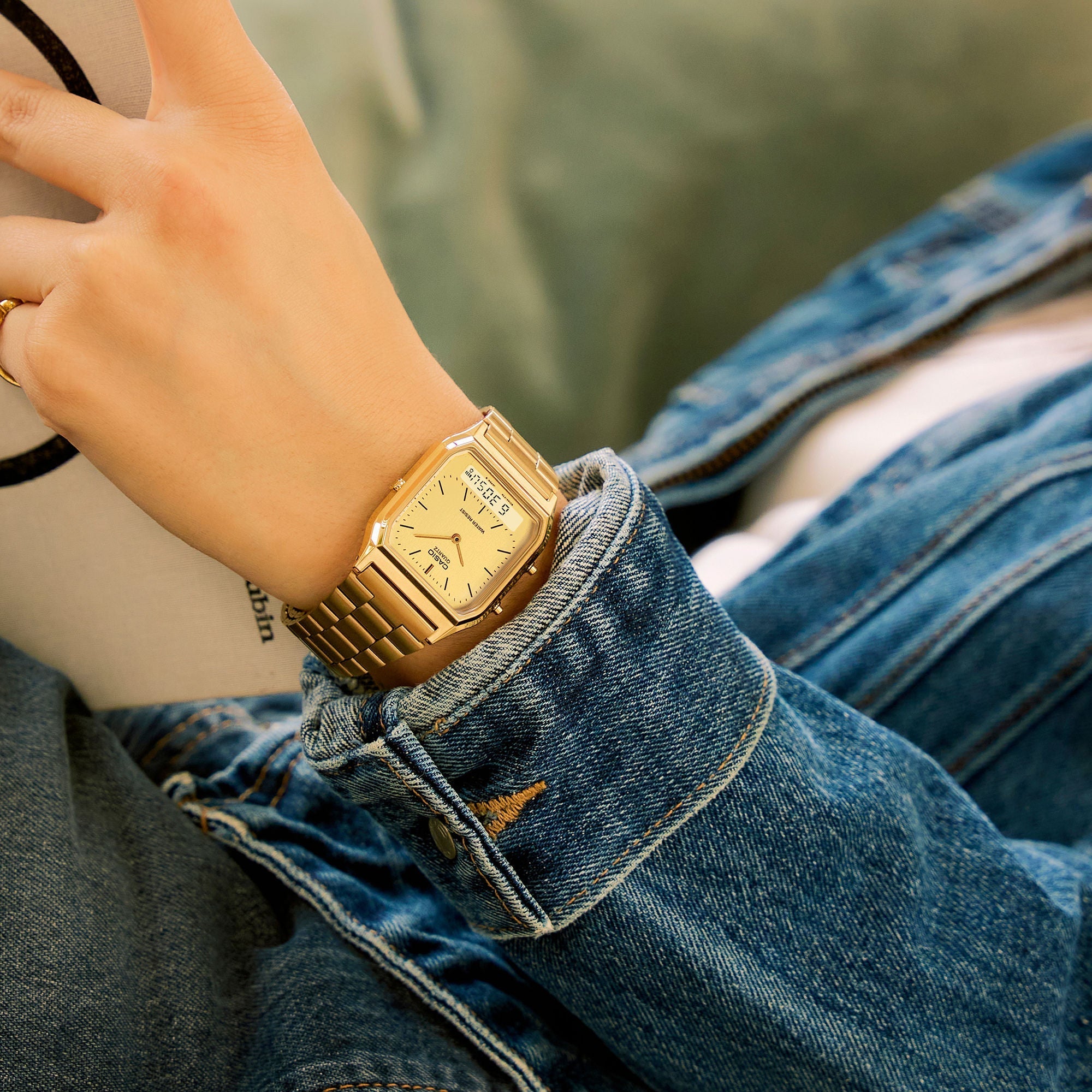 CASIO AQ-230GA-9D CASIO