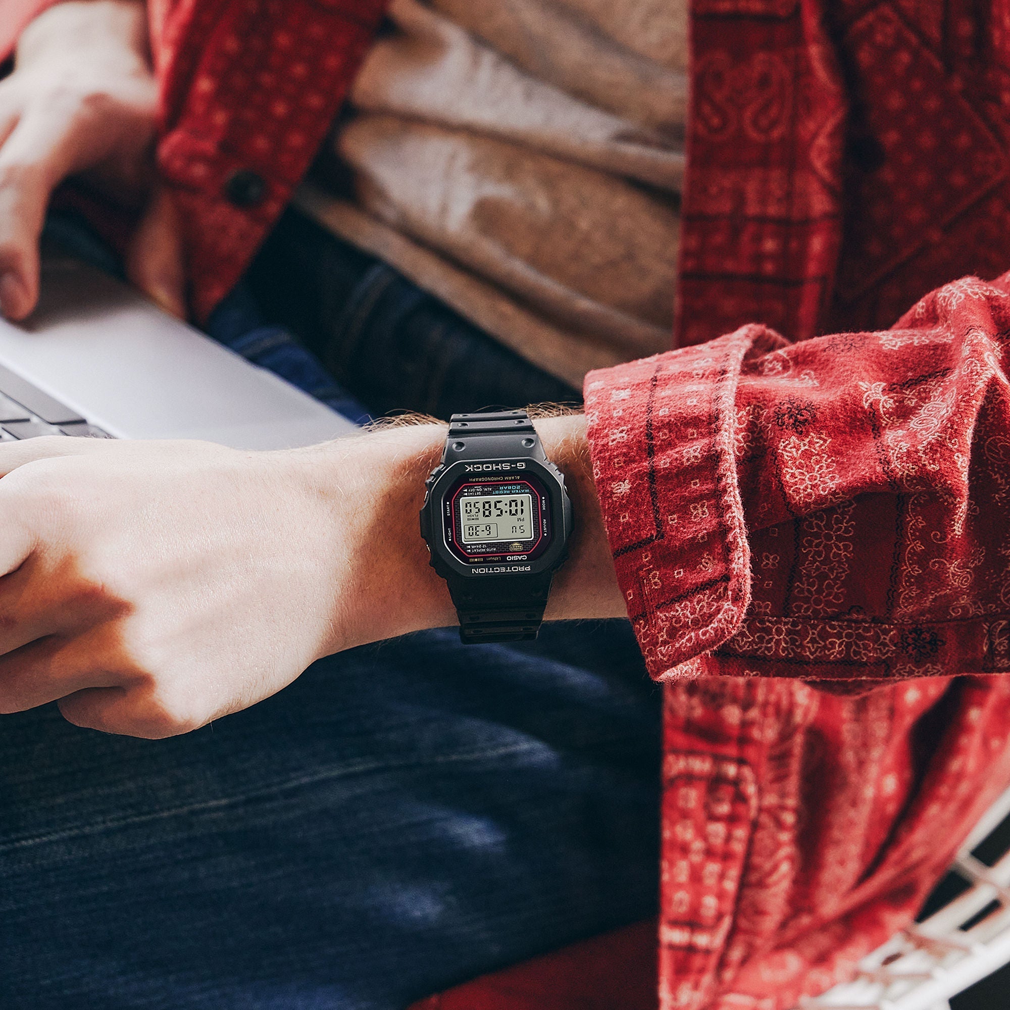 CASIO DW-5000R-1A CASIO