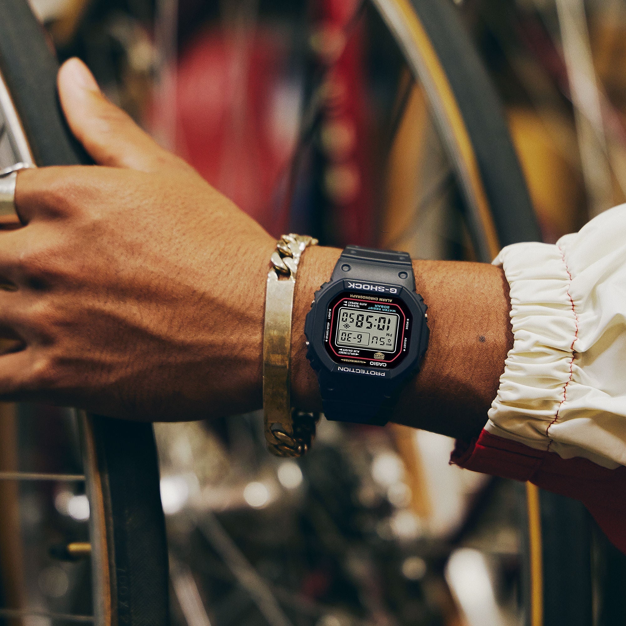 CASIO DW-5600RL-1 CASIO