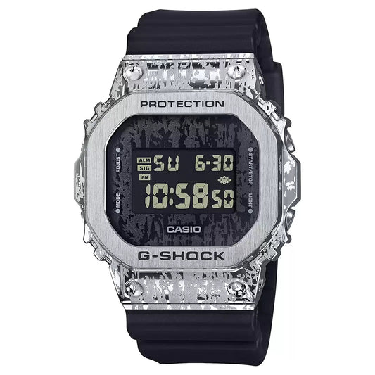Casio G-SHOCK GM-5600GC-1DR - G1540 Digital CASIO